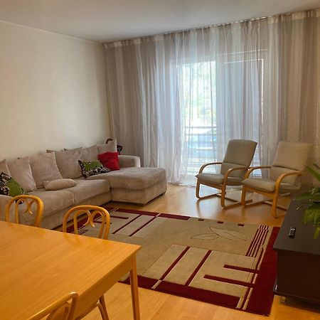 Kuressaare Tallinn Street Apartments Exterior photo